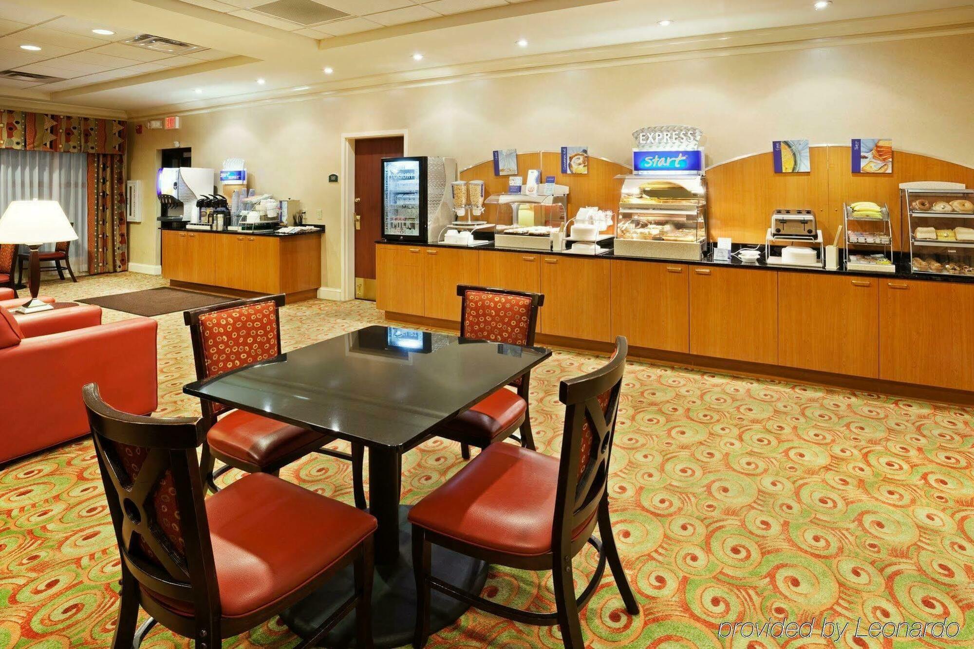 Holiday Inn Express Knoxville-Strawberry Plains By Ihg Dış mekan fotoğraf