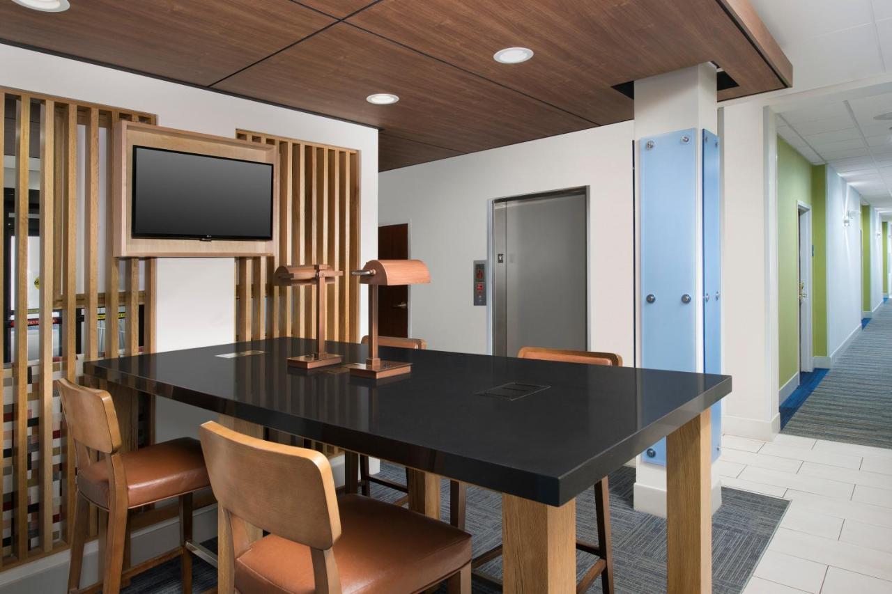 Holiday Inn Express Knoxville-Strawberry Plains By Ihg Dış mekan fotoğraf